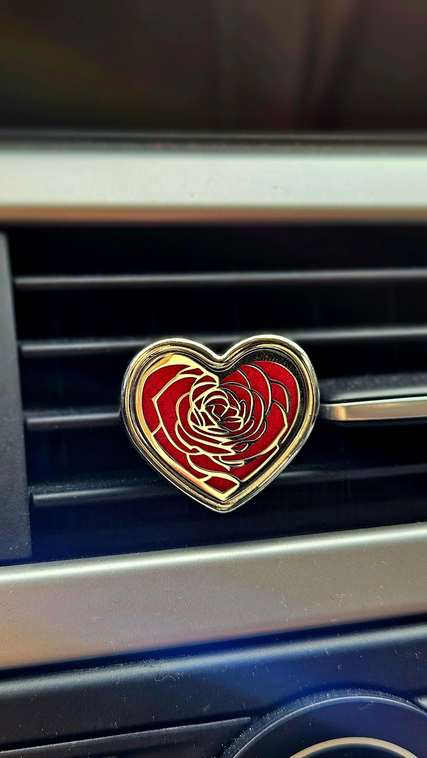 Personalizuotas automobilio kvapukas