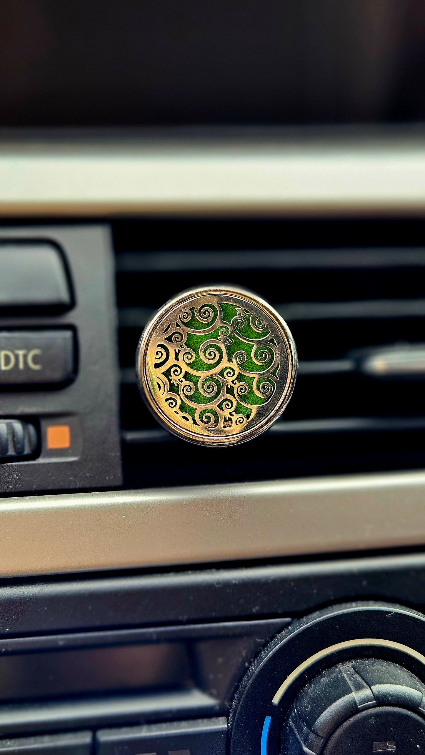 Personalizuotas automobilio kvapukas