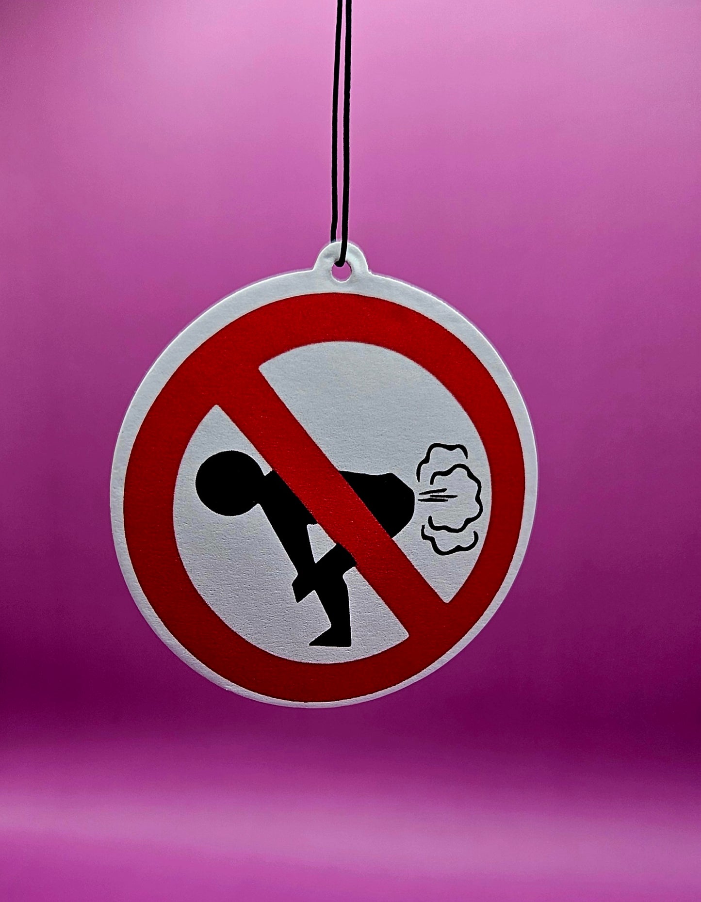 Pakabinamas automobilio kvapukas