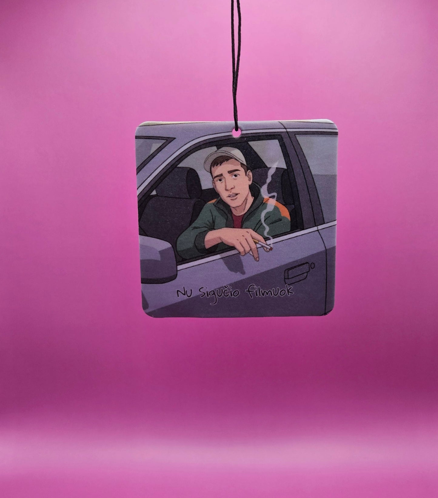 Pakabinamas automobilio kvapukas